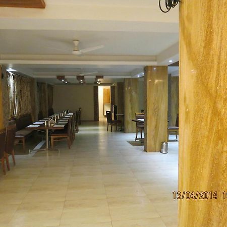 Mahābaleshwar Hotel Sunny Classic מראה חיצוני תמונה