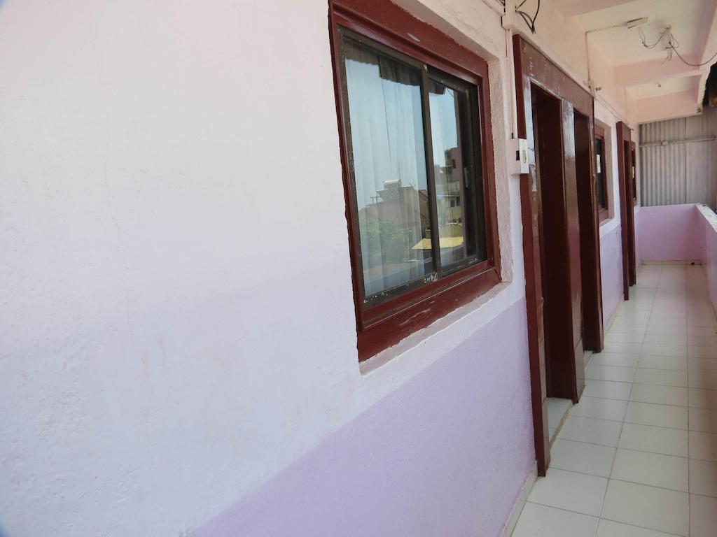 Mahābaleshwar Hotel Sunny Classic מראה חיצוני תמונה